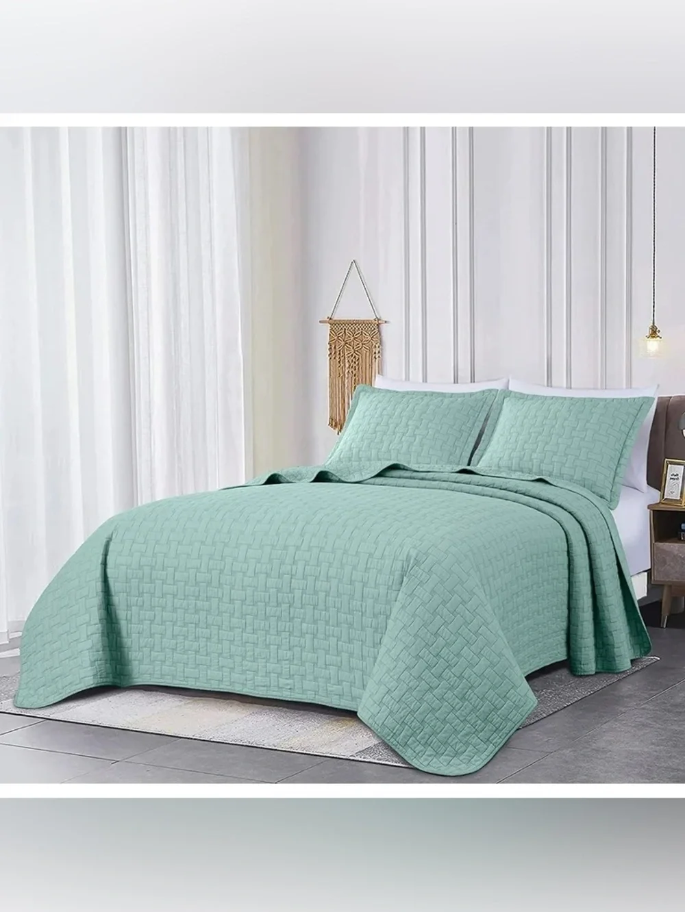 Quilted Solid king 3 piece Bedspread Set in Seafoam Green